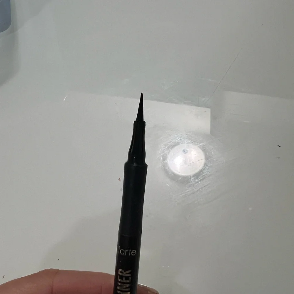 Tarte Lights, Camera, Lashes Precision Longwear Liner Black